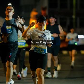 Runner Photo 3417093
