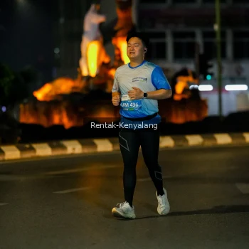 Runner Photo 3417129