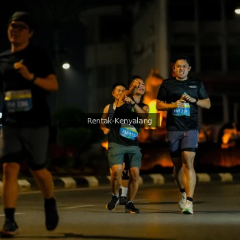 Runner Photo 3417489