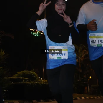 Runner Photo 3417681