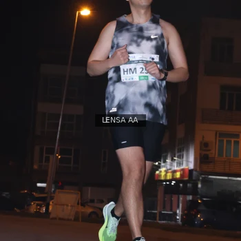Runner Photo 3418445