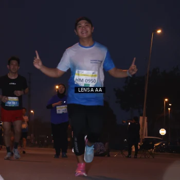 Runner Photo 3419135
