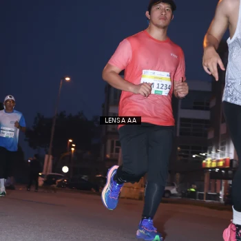 Runner Photo 3419138