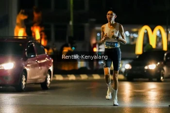 Runner Photo 3419485