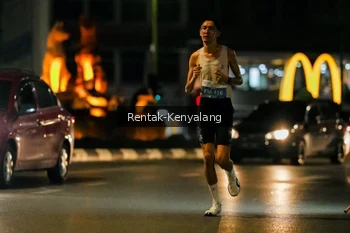 Runner Photo 3419486