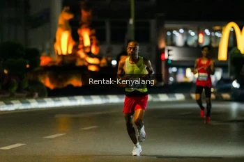Runner Photo 3419509