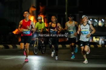 Runner Photo 3419515