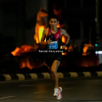 Runner Photo 3419542