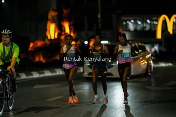 Runner Photo 3419573