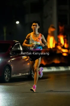Runner Photo 3419591
