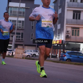 Runner Photo 3420134