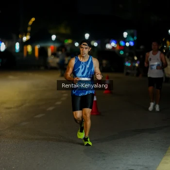 Runner Photo 3420928