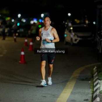 Runner Photo 3420929
