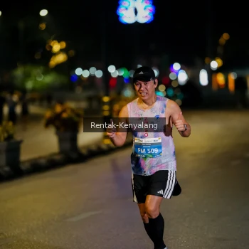Runner Photo 3421125