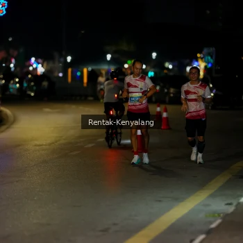 Runner Photo 3421126