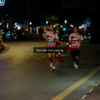 Runner Photo 3421128