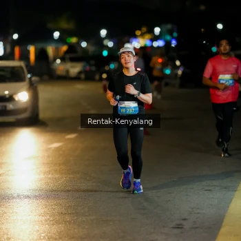 Runner Photo 3421211