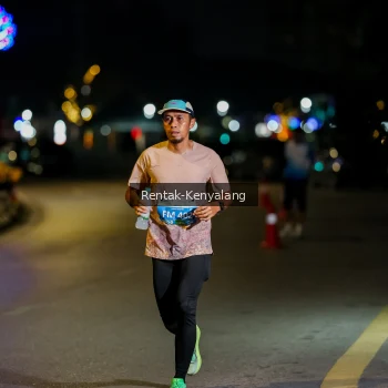 Runner Photo 3421217
