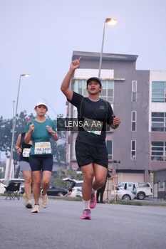 Runner Photo 3421984