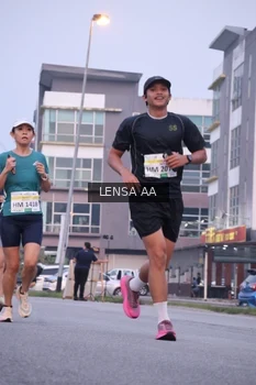Runner Photo 3422008