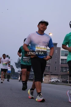 Runner Photo 3422124