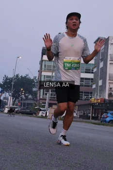 Runner Photo 3422135