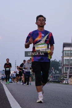 Runner Photo 3422159