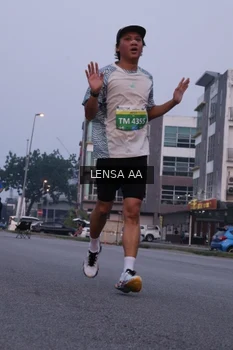 Runner Photo 3422184