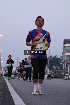 Runner Photo 3422199