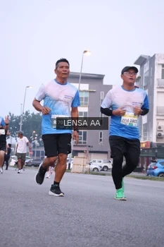 Runner Photo 3422220