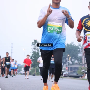 Runner Photo 3422301