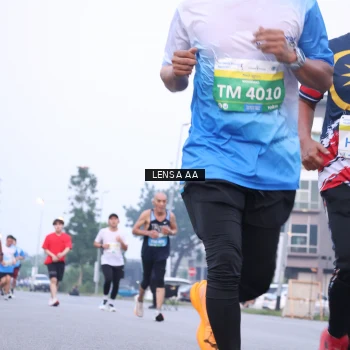 Runner Photo 3422303
