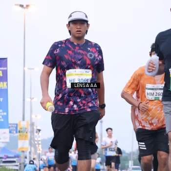 Runner Photo 3422373