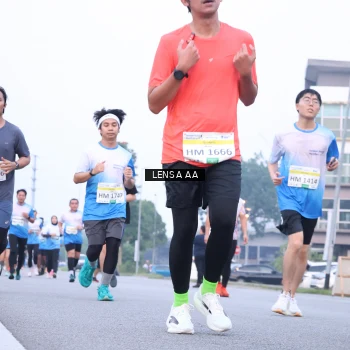 Runner Photo 3422384