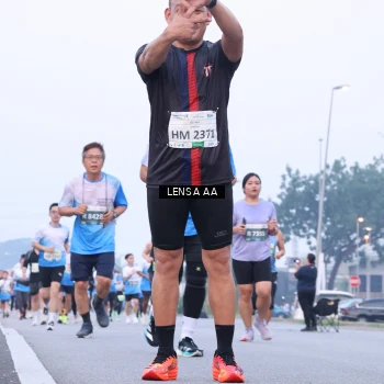 Runner Photo 3422422