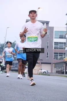 Runner Photo 3422433