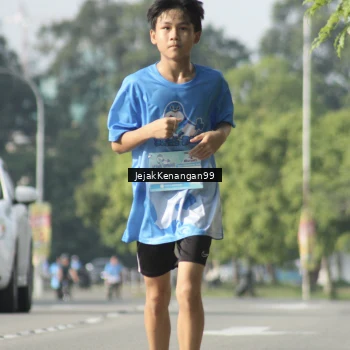 Runner Photo 3422768