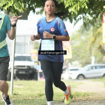 Runner Photo 3422817