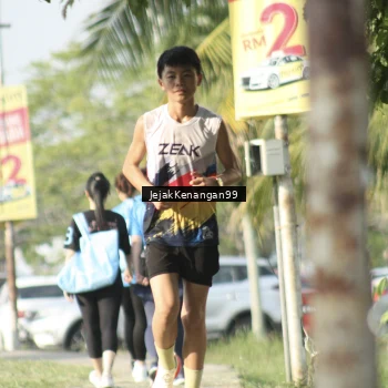 Runner Photo 3422823