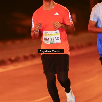 Runner Photo 3428841