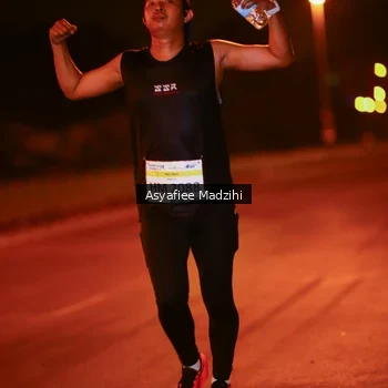 Runner Photo 3428865