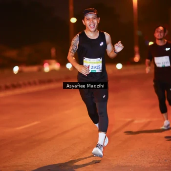 Runner Photo 3429076