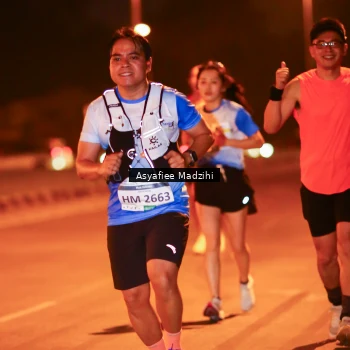 Runner Photo 3429093