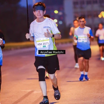 Runner Photo 3429219