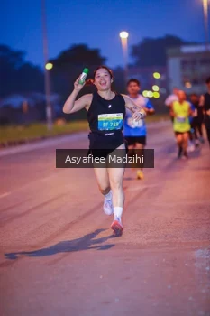 Runner Photo 3429224