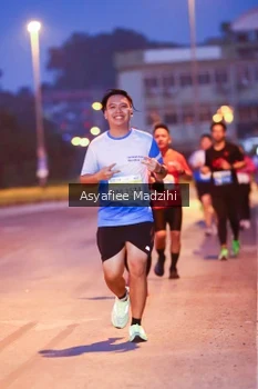 Runner Photo 3429229