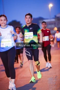 Runner Photo 3429232
