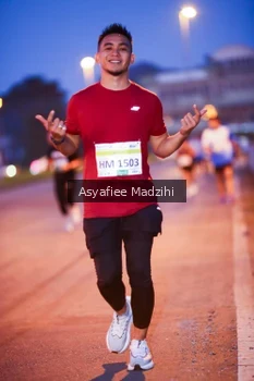 Runner Photo 3429233