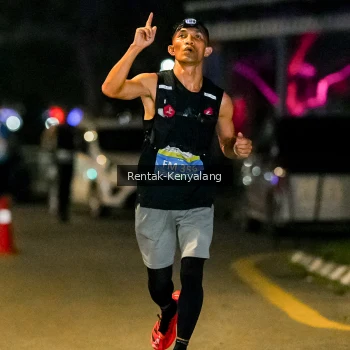 Runner Photo 3429381