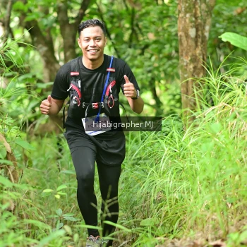 Runner Photo 34300